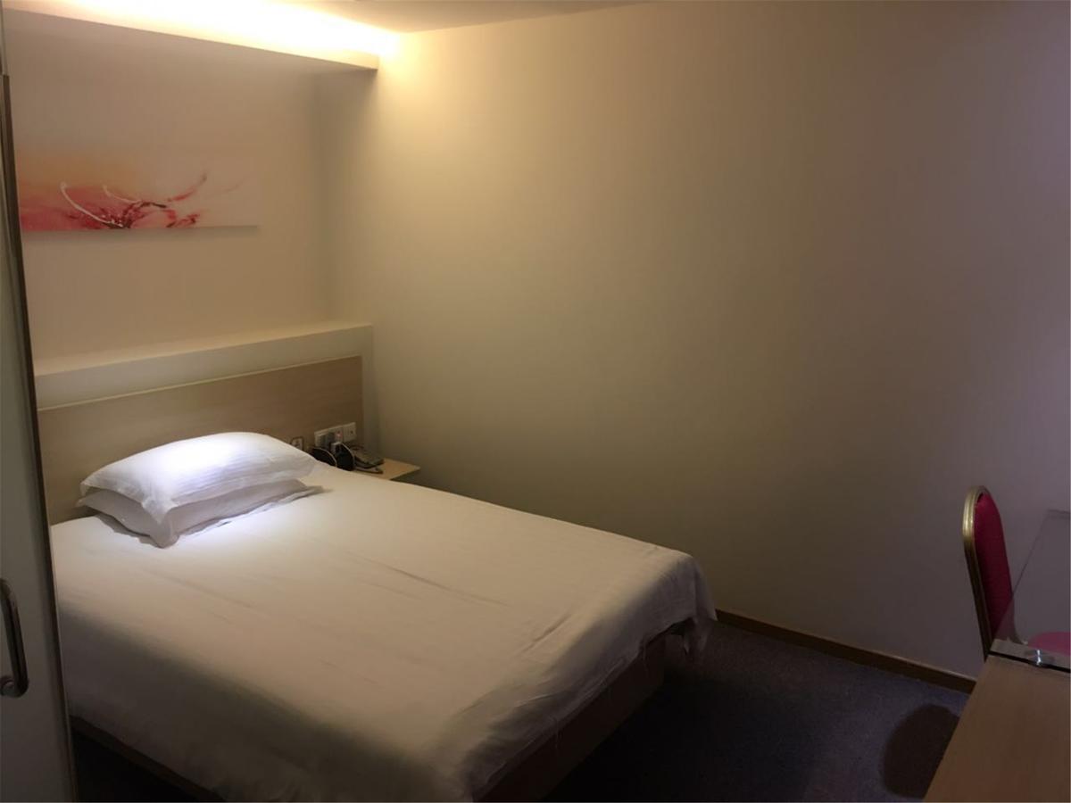 Hi Inn Canton Extérieur photo