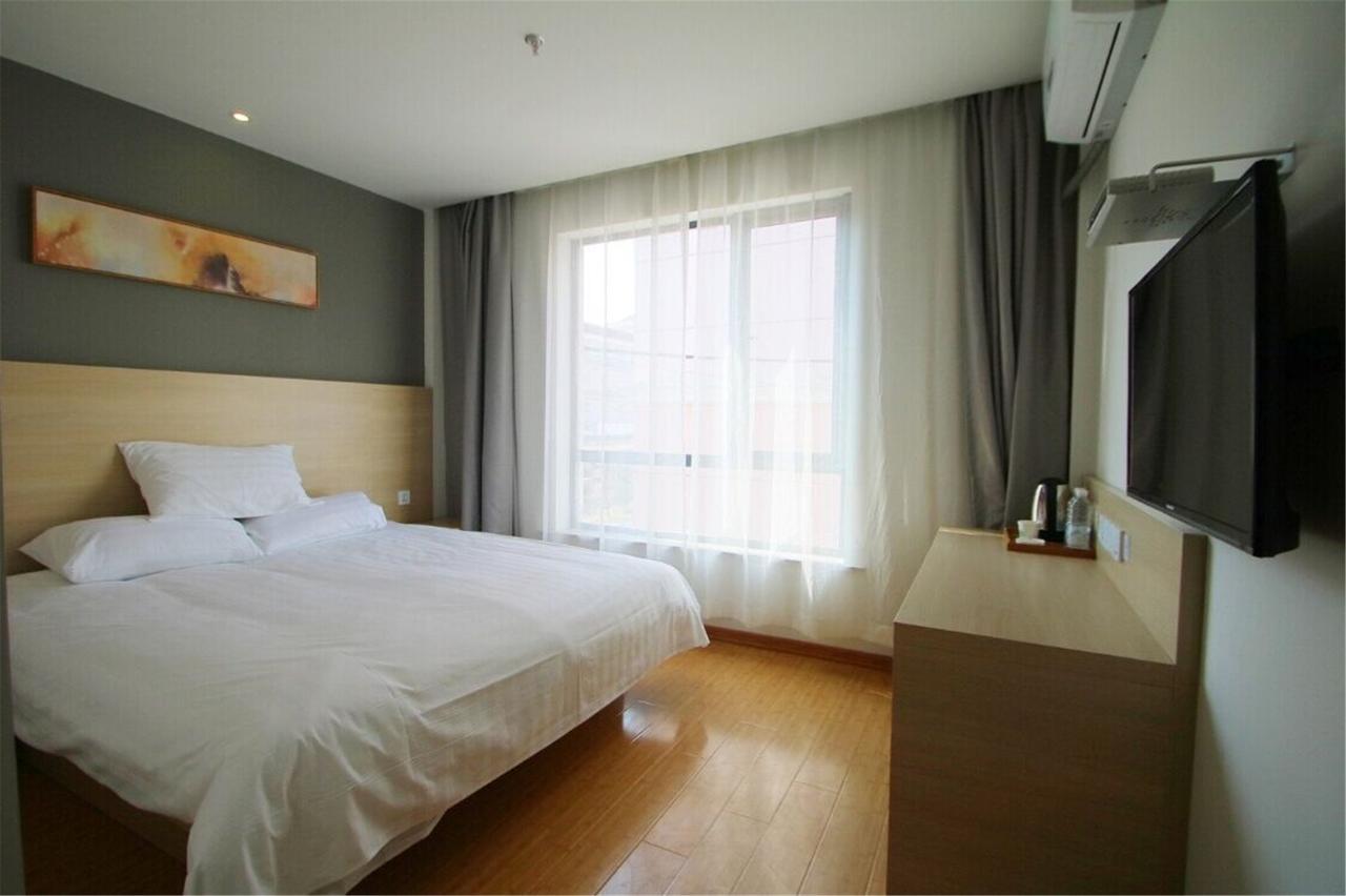 Hi Inn Canton Extérieur photo